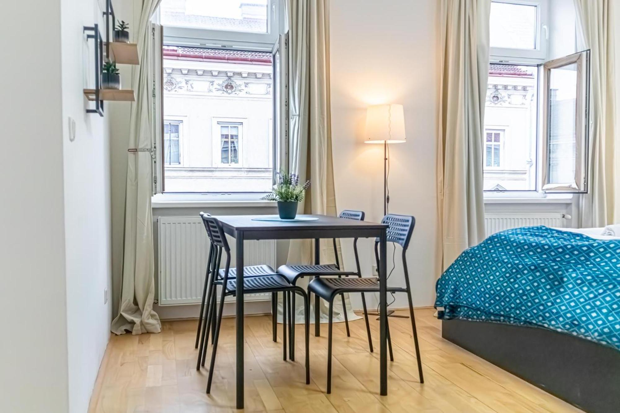 Elegant 2br Apt.@wiener Stadthalle/central Located * Wien