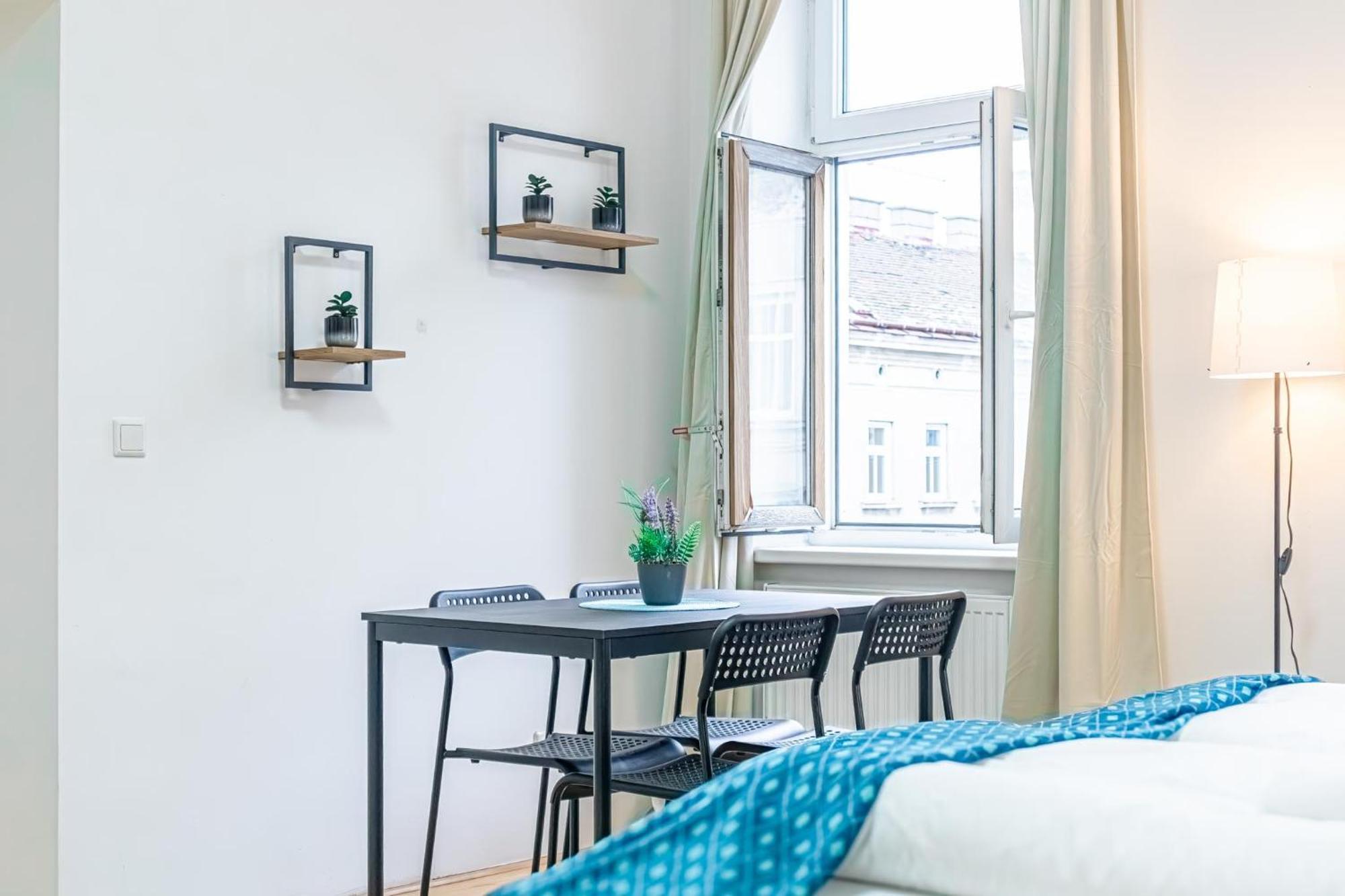 Elegant 2br Apt.@wiener Stadthalle/central Located * Wien