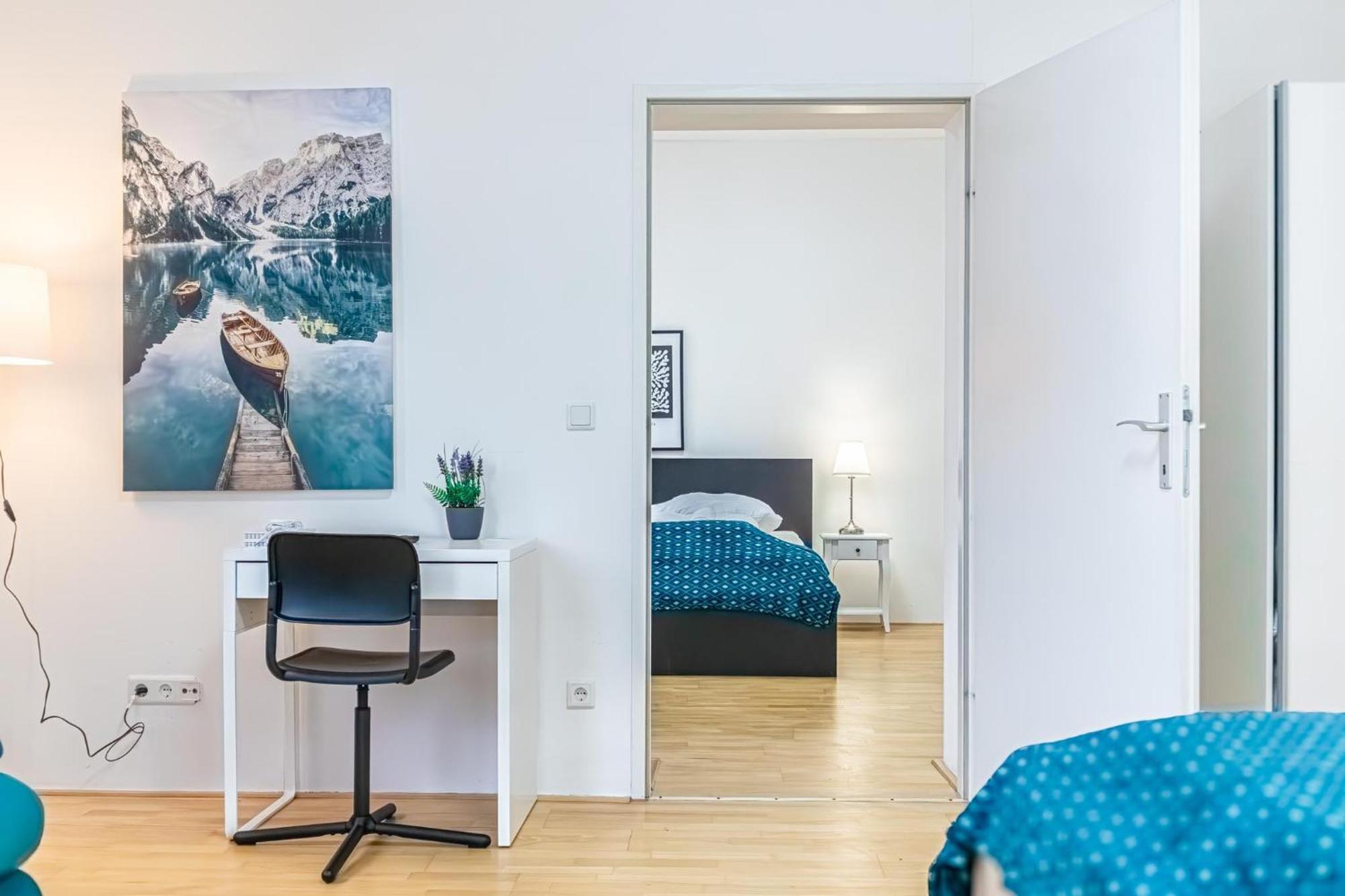 Appartement Elegant 2br Apt.@wiener Stadthalle/central Located Wenen