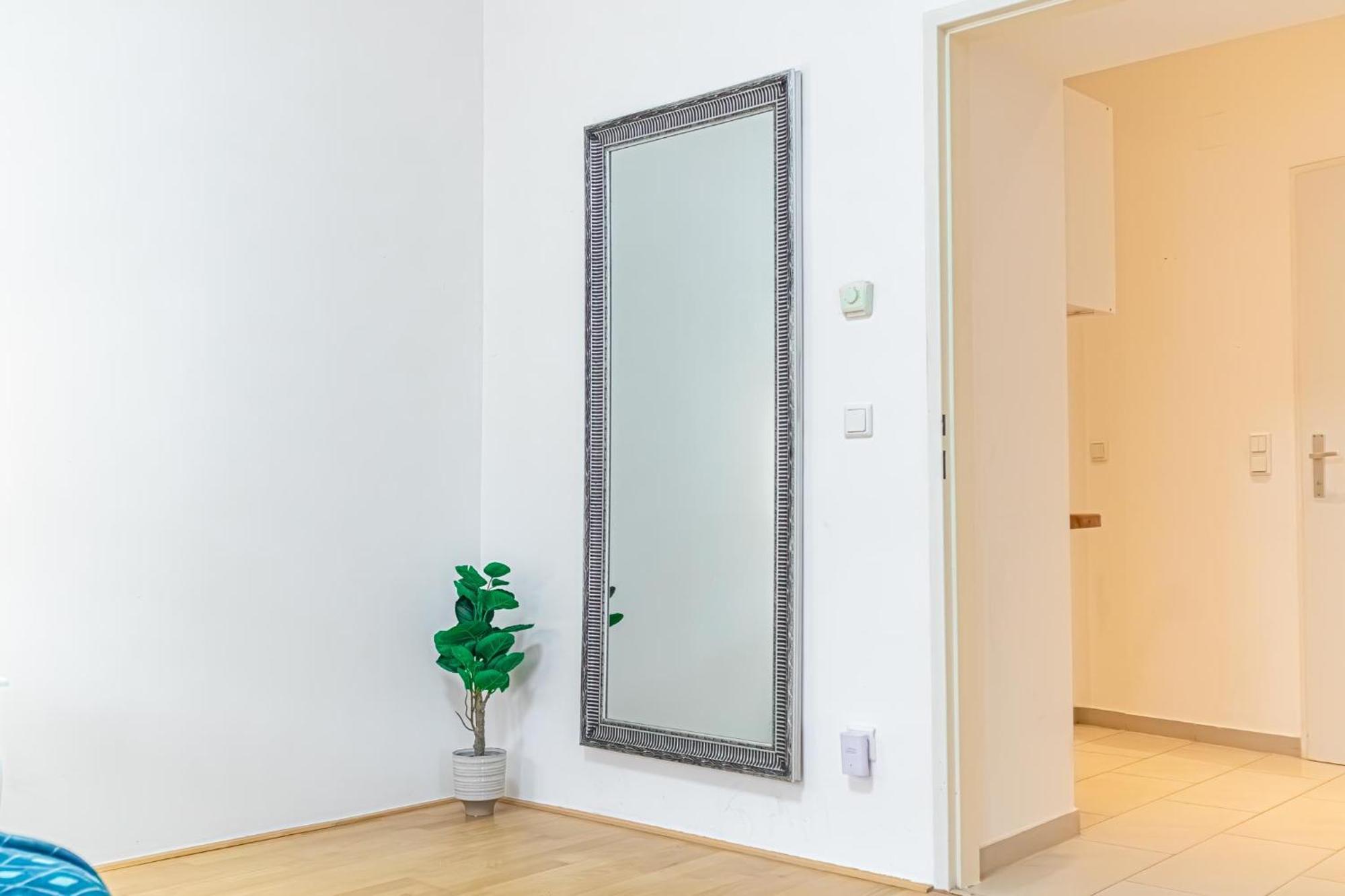 Appartement Elegant 2br Apt.@wiener Stadthalle/central Located